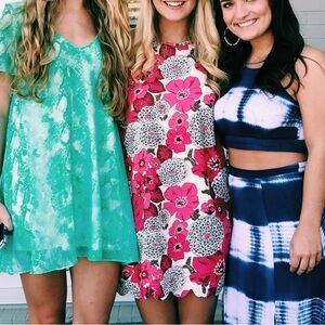 Scalloped Vibrant Pink Floral Dress